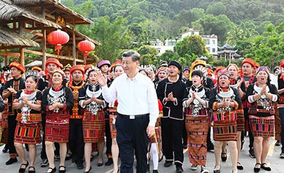 習近平在海南考察：解放思想開(kāi)拓創(chuàng  )新團結奮斗攻堅克難 加快建設具有世界影響力的中國特色自由貿易港